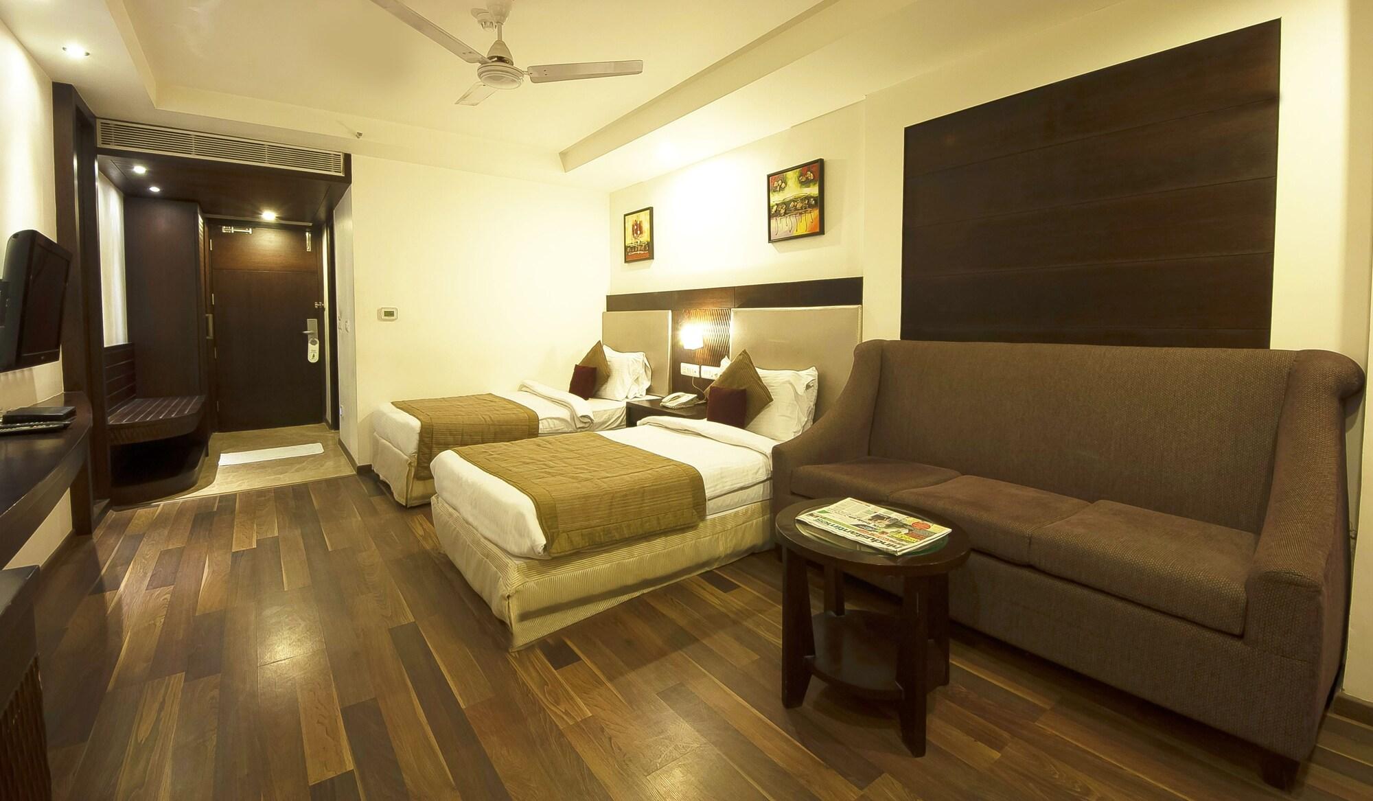 Hotel Le Roi Near New Delhi Railway Station Екстериор снимка