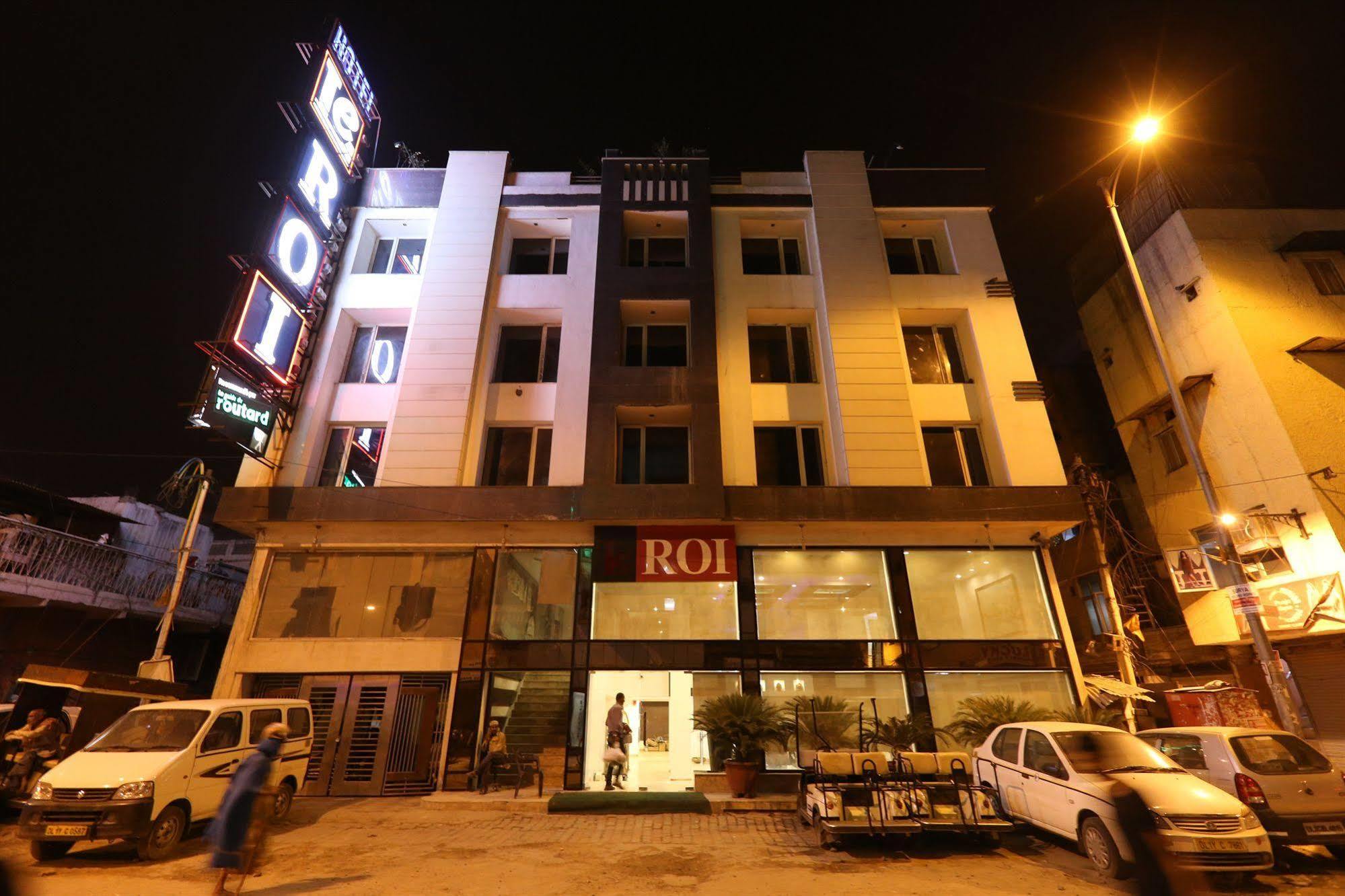 Hotel Le Roi Near New Delhi Railway Station Екстериор снимка